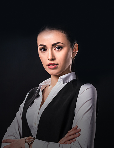 Lisa Thomson Manager